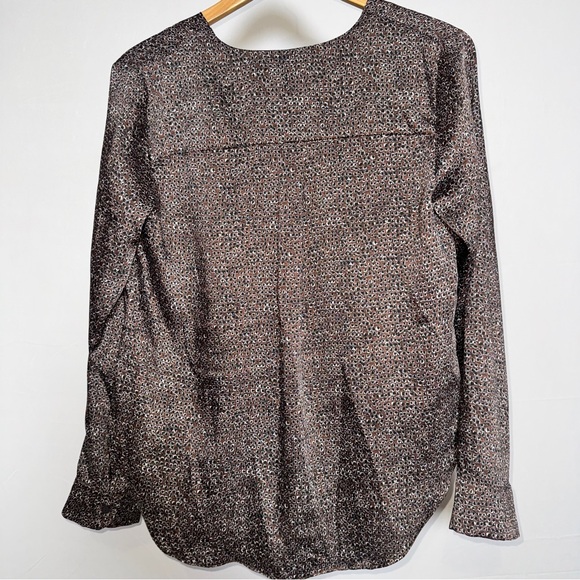 Women's Black Brown Printed Blouse Medium. Faux wrap. High/low. Bubble. Dressy - Picture 4 of 10
